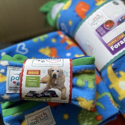 PickPocket Foraging Bundle: Bag, Caterpillar & 3 Pouch set LEAD TIME FOR FORAGING BUNDLES IS 7 - 10 DAYS
