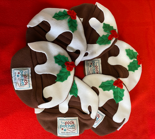Christmas figgy pudding foraging pouches 10%discount if ordered before 1 December. Use code FIGGY10 at checkout