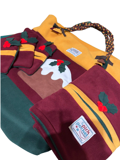 Festive foraging set: santa's sack, caterpillar & pouches